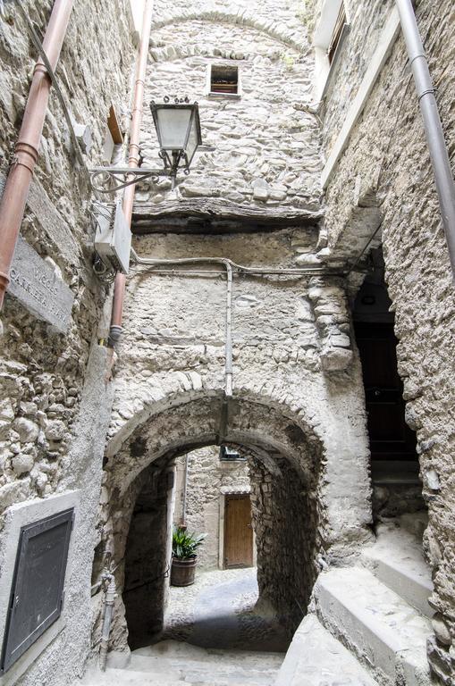 Appartamento Carrerapiana Pigna Oda fotoğraf