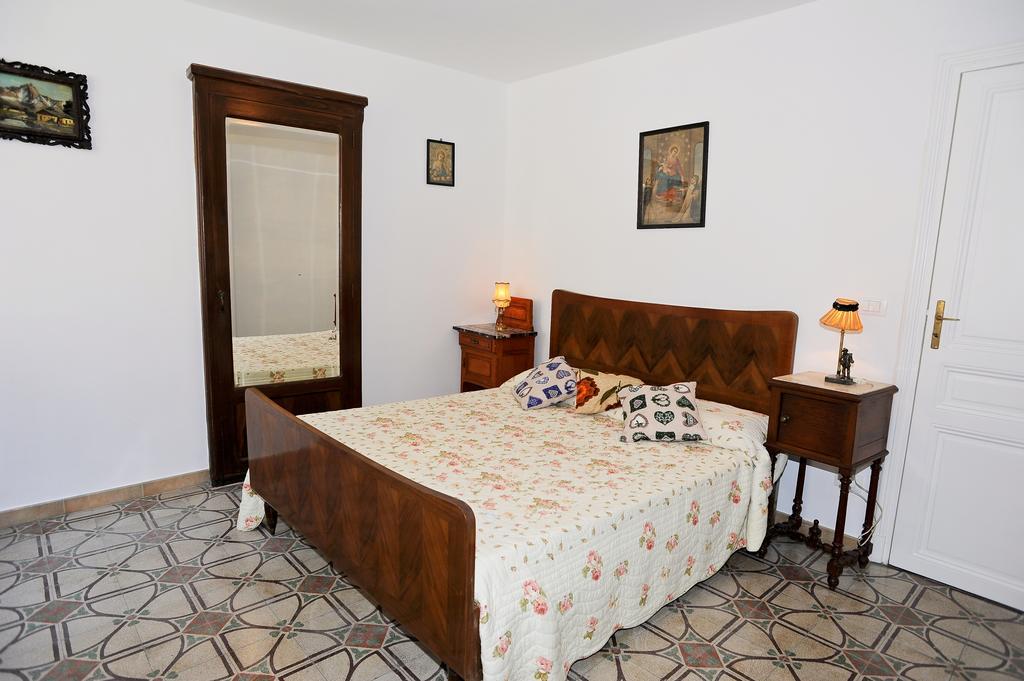 Appartamento Carrerapiana Pigna Dış mekan fotoğraf